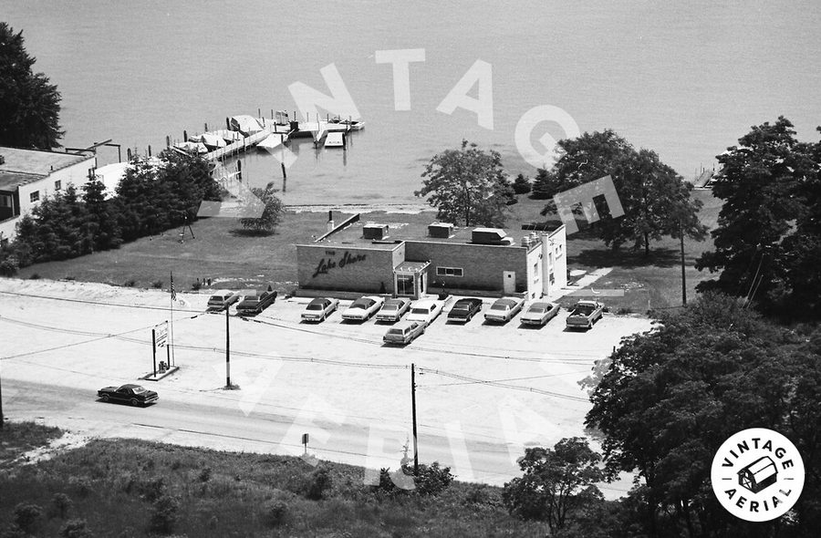 Lake Shore Inn - 1976 (newer photo)